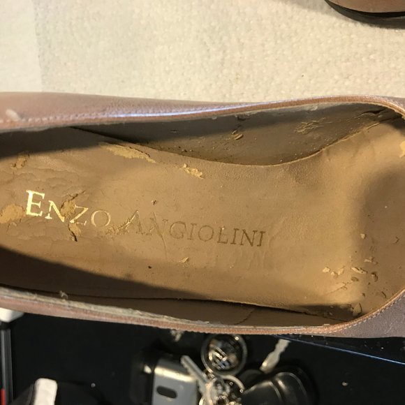 Enzo Angiolini Tan Heels - Picture 6 of 8